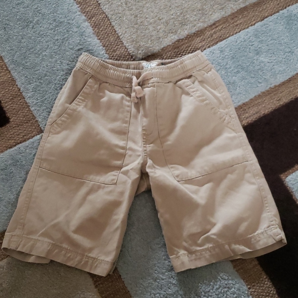 Children's place tan shorts